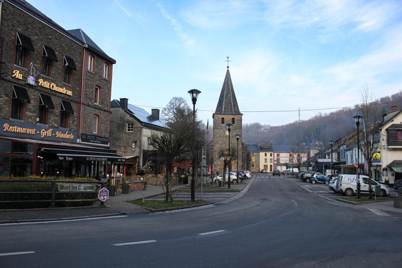 J-club De Knapzak / La Besace Bohan